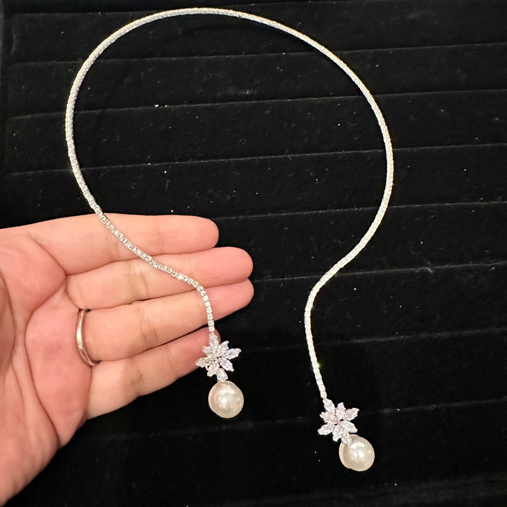 Necklace - Picture 2 of 5